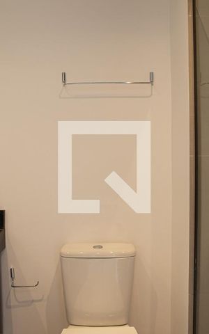 Studio para alugar com 18m², 1 quarto e sem vaga Studio para alugar com 18m², 1 quarto e sem vagaBanheiro