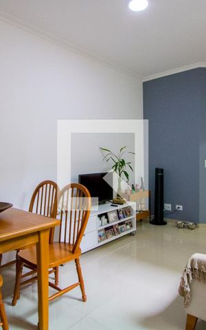 Apartamento à venda com 50m², 2 quartos e 1 vaga Apartamento à venda com 50m², 2 quartos e 1 vagaSala