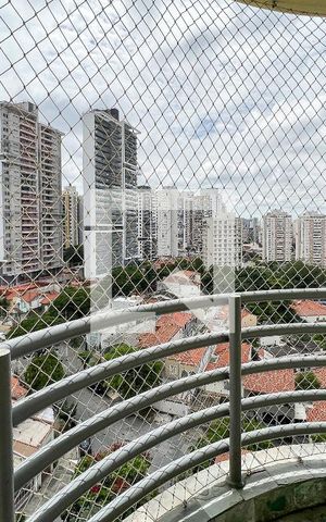 Apartamento para alugar com 75m², 2 quartos e 2 vagasVaranda