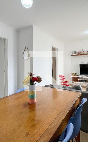 Apartamento para alugar com 75m², 2 quartos e 2 vagasSala