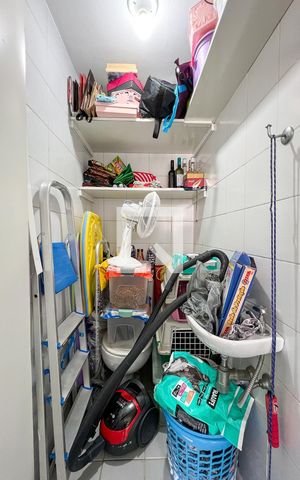 Apartamento para alugar com 75m², 2 quartos e 2 vagasBanheiro de serviço