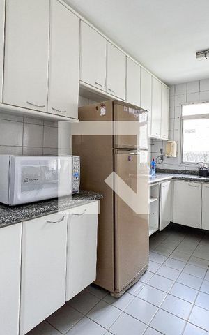 Apartamento para alugar com 75m², 2 quartos e 2 vagasCozinha