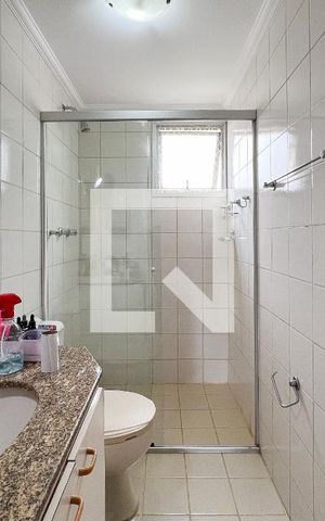 Apartamento para alugar com 75m², 2 quartos e 2 vagasBanheiro Social