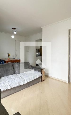 Apartamento para alugar com 75m², 2 quartos e 2 vagasSala