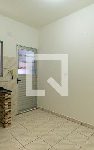 Casa de condomínio para alugar com 55m², 2 quartos e sem vaga Casa de condomínio para alugar com 55m², 2 quartos e sem vagaCozinha