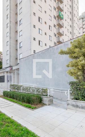 Apartamento para alugar com 134m², 3 quartos e 1 vaga Apartamento para alugar com 134m², 3 quartos e 1 vagaFachada