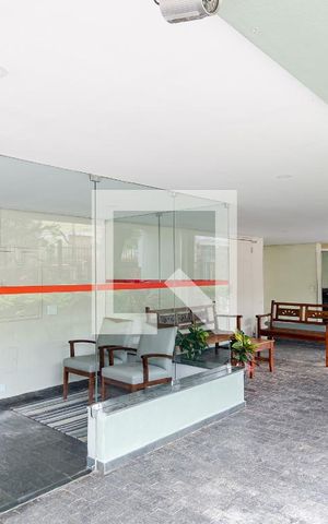Apartamento à venda com 58m², 2 quartos e 2 vagas Apartamento à venda com 58m², 2 quartos e 2 vagasEntrada