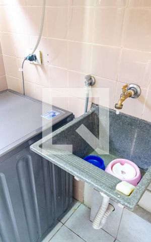 Apartamento à venda com 58m², 2 quartos e 2 vagas Apartamento à venda com 58m², 2 quartos e 2 vagasLavanderia