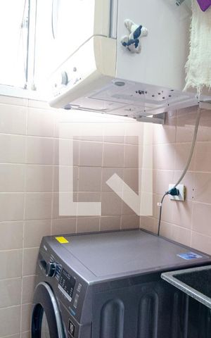 Apartamento à venda com 58m², 2 quartos e 2 vagas Apartamento à venda com 58m², 2 quartos e 2 vagasLavanderia