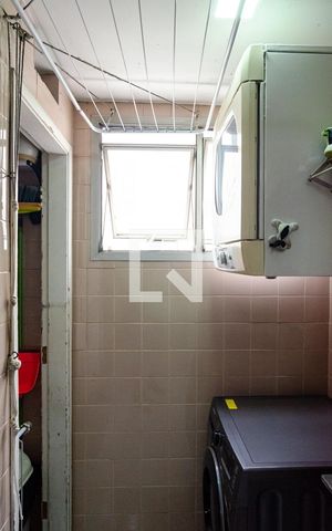 Apartamento à venda com 58m², 2 quartos e 2 vagas Apartamento à venda com 58m², 2 quartos e 2 vagasLavanderia