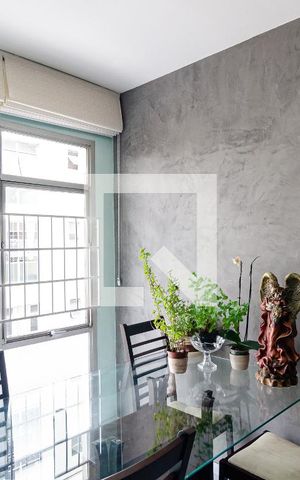 Apartamento à venda com 58m², 2 quartos e 2 vagas Apartamento à venda com 58m², 2 quartos e 2 vagasSala