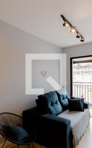 Apartamento à venda com 44m², 1 quarto e 1 vaga Apartamento à venda com 44m², 1 quarto e 1 vagaSala