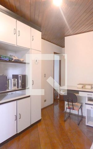 Casa à venda com 460m², 3 quartos e 4 vagasQuarto 1 - Suite