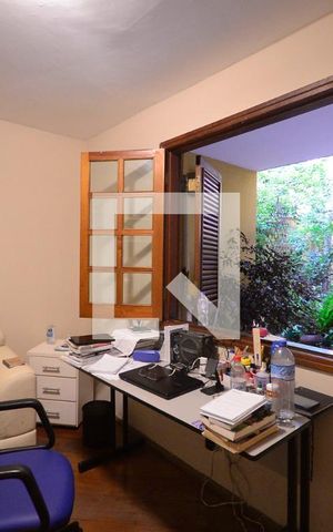 Casa à venda com 460m², 3 quartos e 4 vagasQuarto 5