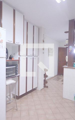 Casa à venda com 460m², 3 quartos e 4 vagasCozinha