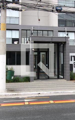 Studio para alugar com 30m², 1 quarto e 1 vagaFachada e portaria