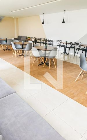 Apartamento à venda com 42m², 2 quartos e 1 vaga Apartamento à venda com 42m², 2 quartos e 1 vagaÁrea comum - Salão de festas