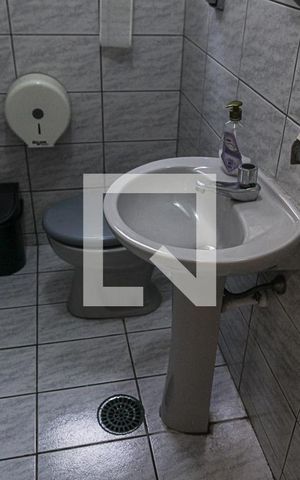 Casa para alugar com 125m², 4 quartos e 2 vagas Casa para alugar com 125m², 4 quartos e 2 vagasLavabo