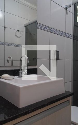 Casa à venda com 125m², 3 quartos e 2 vagasBanheiro