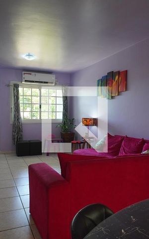 Casa à venda com 125m², 3 quartos e 2 vagasSala