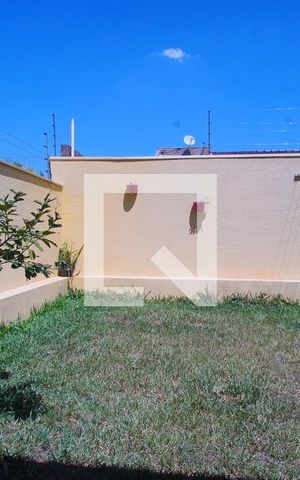 Casa à venda com 125m², 3 quartos e 2 vagasQuarto 3 - Vista