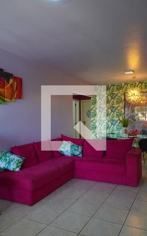 Casa à venda com 125m², 3 quartos e 2 vagasSala
