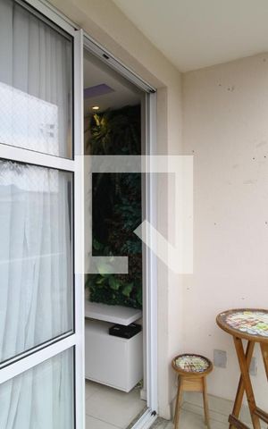 Apartamento à venda com 61m², 2 quartos e 1 vagaVaranda