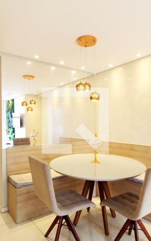 Apartamento à venda com 61m², 2 quartos e 1 vagaSala