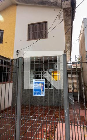 Casa para alugar com 110m², 2 quartos e 1 vagaFachada