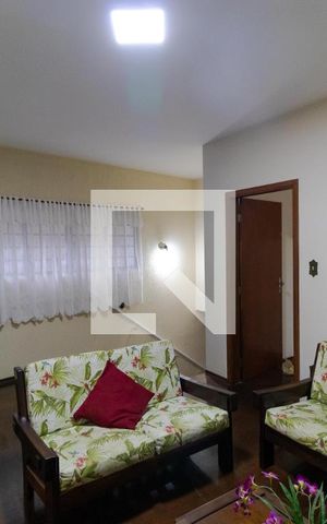 Casa à venda com 212m², 3 quartos e 5 vagasSala 