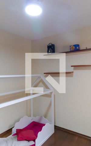 Casa à venda com 212m², 3 quartos e 5 vagasQuarto 01