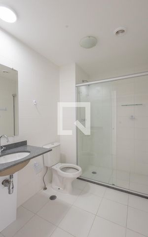 Apartamento à venda com 32m², 1 quarto e 1 vaga Apartamento à venda com 32m², 1 quarto e 1 vagaBanheiro Social