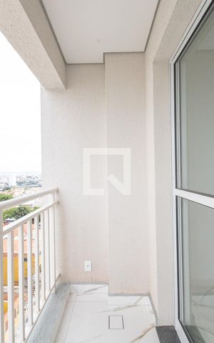 Apartamento à venda com 32m², 1 quarto e 1 vaga Apartamento à venda com 32m², 1 quarto e 1 vagaVaranda