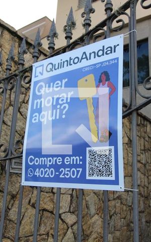 Casa à venda com 250m², 2 quartos e 3 vagasPlaquinha