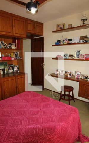 Casa à venda com 250m², 2 quartos e 3 vagasQuarto 2