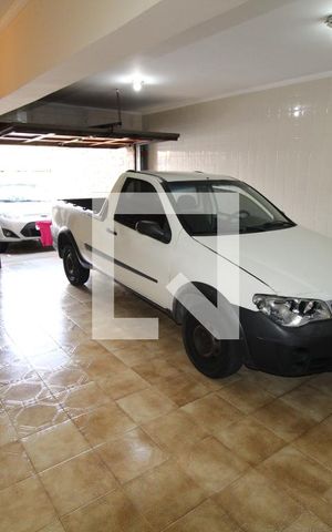 Casa à venda com 250m², 2 quartos e 3 vagasGaragem