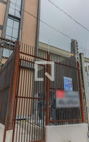 Studio para alugar com 20m², 1 quarto e sem vaga Studio para alugar com 20m², 1 quarto e sem vagaFachada