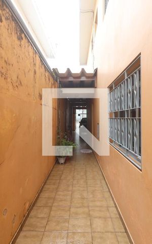 Casa à venda com 169m², 4 quartos e 2 vagasQuintal