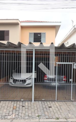 Casa à venda com 169m², 4 quartos e 2 vagasfachada