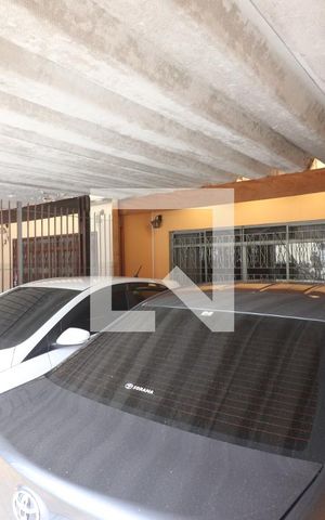 Casa à venda com 169m², 4 quartos e 2 vagasGaragem