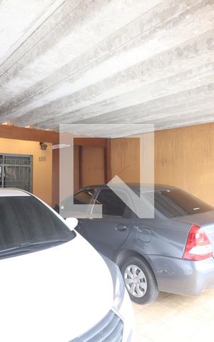 Casa à venda com 169m², 4 quartos e 2 vagasGaragem