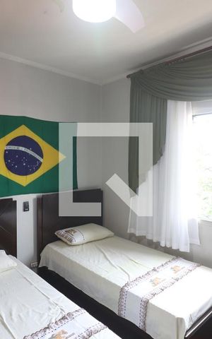 Casa à venda com 169m², 4 quartos e 2 vagasQuarto 3