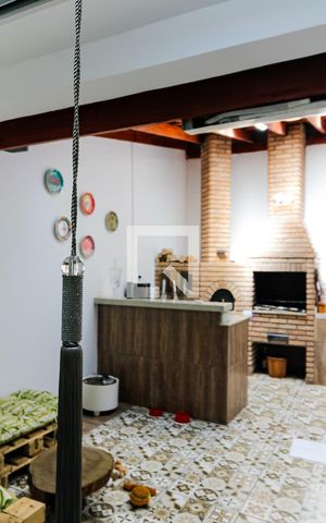 Casa à venda com 157m², 3 quartos e 3 vagasEspaço Gourmet