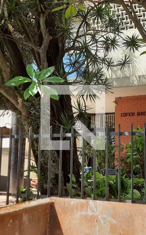 Apartamento à venda com 94m², 2 quartos e 1 vagaPlaca instalada