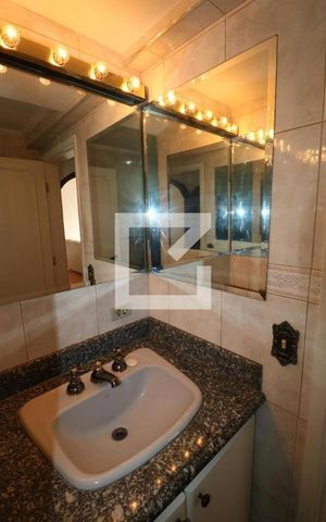 Apartamento para alugar com 107m², 3 quartos e 1 vagaBanheiro