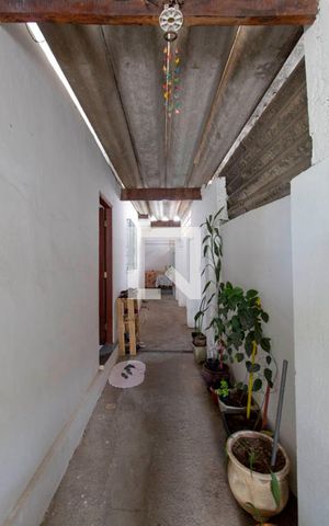 Casa à venda com 400m², 5 quartos e 5 vagasCasa 2 Corredor