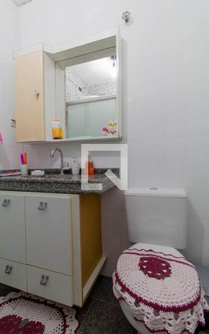 Casa à venda com 400m², 5 quartos e 5 vagasCasa 2 Banheiro