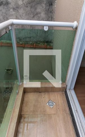 Casa para alugar com 100m², 3 quartos e 2 vagas Casa para alugar com 100m², 3 quartos e 2 vagasVaranda da Suíte