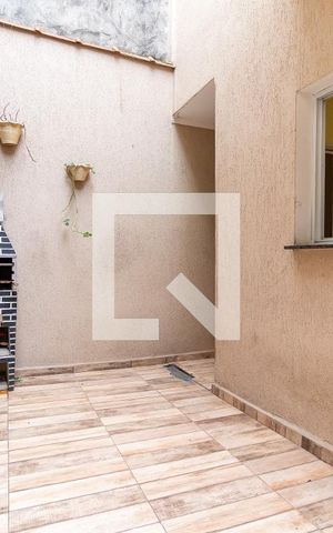 Casa para alugar com 100m², 3 quartos e 2 vagas Casa para alugar com 100m², 3 quartos e 2 vagasQuintal