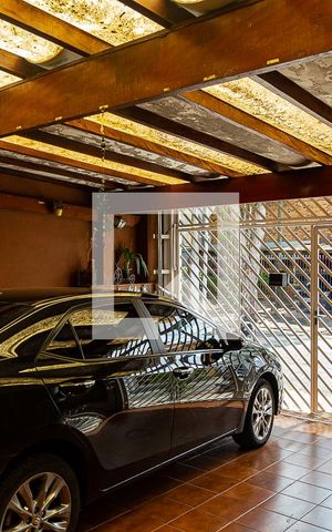 Casa à venda com 160m², 3 quartos e 2 vagas Casa à venda com 160m², 3 quartos e 2 vagasGaragem